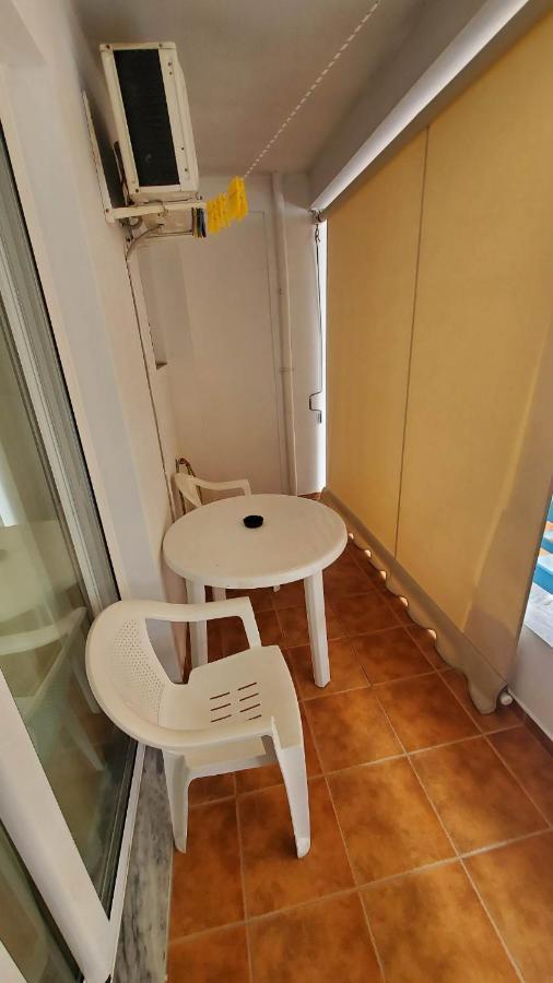 Sea View Apartments Saranda Ngoại thất bức ảnh